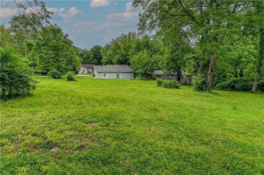 5318 NE 49th Street — photo 39