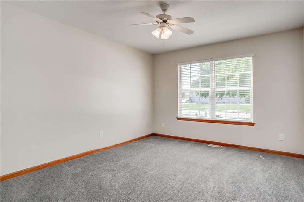 1919 Prairie Grass Drive — photo 15