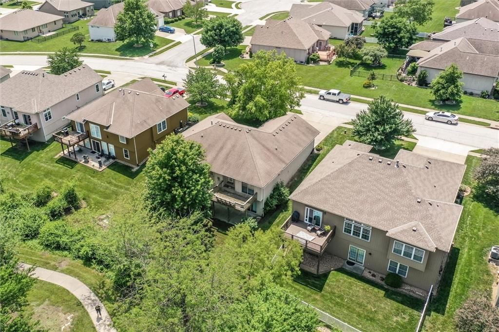 1919 Prairie Grass Drive — photo 28
