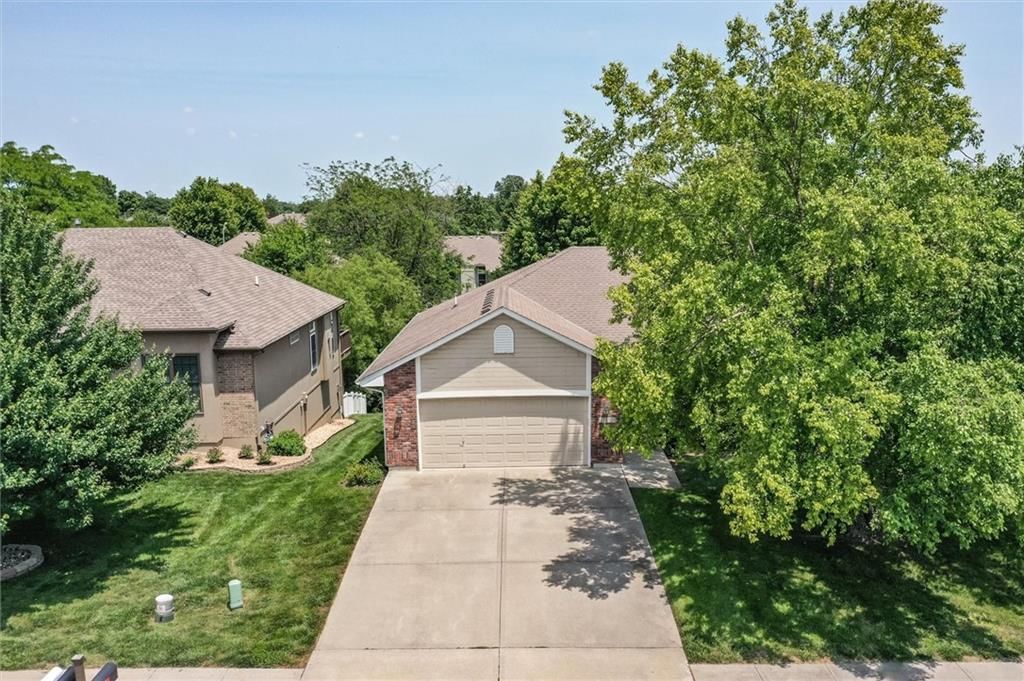 1919 Prairie Grass Drive — photo 30