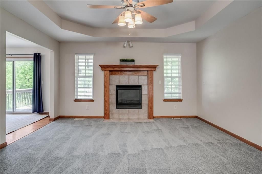 1919 Prairie Grass Drive — photo 4