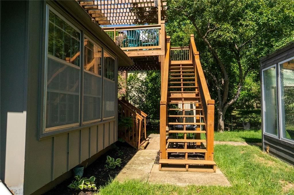 1504 SW 9th Street — photo 13
