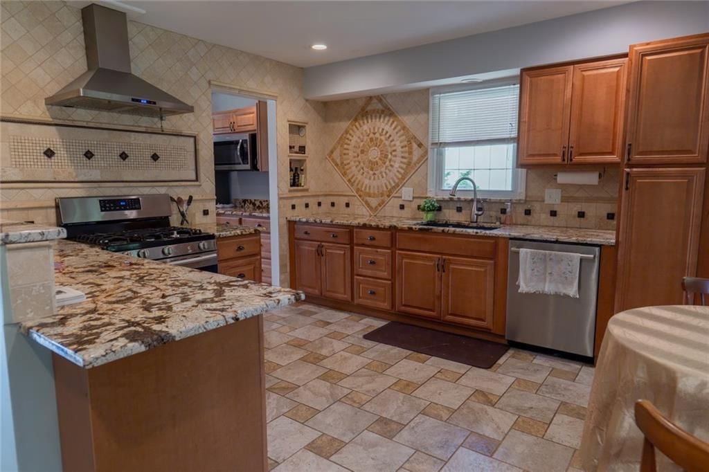 1504 SW 9th Street — photo 18