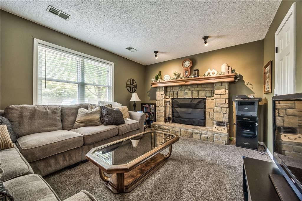 2125 NE Chipman Road — photo 15