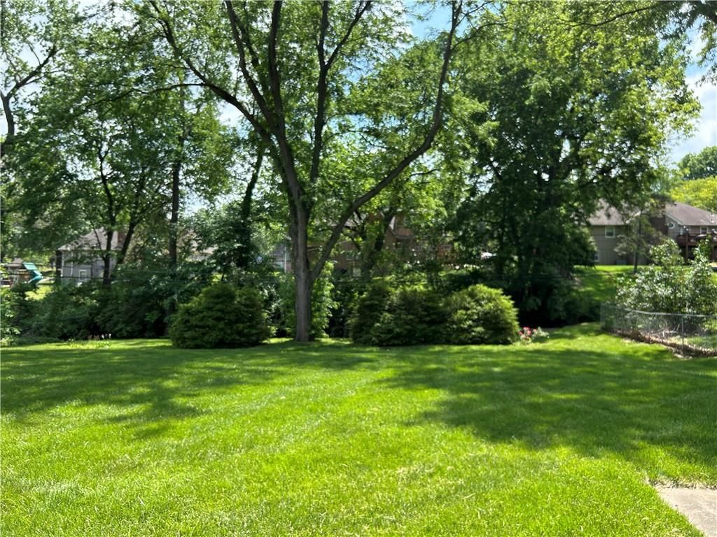 14601 E 44th Street — photo 3