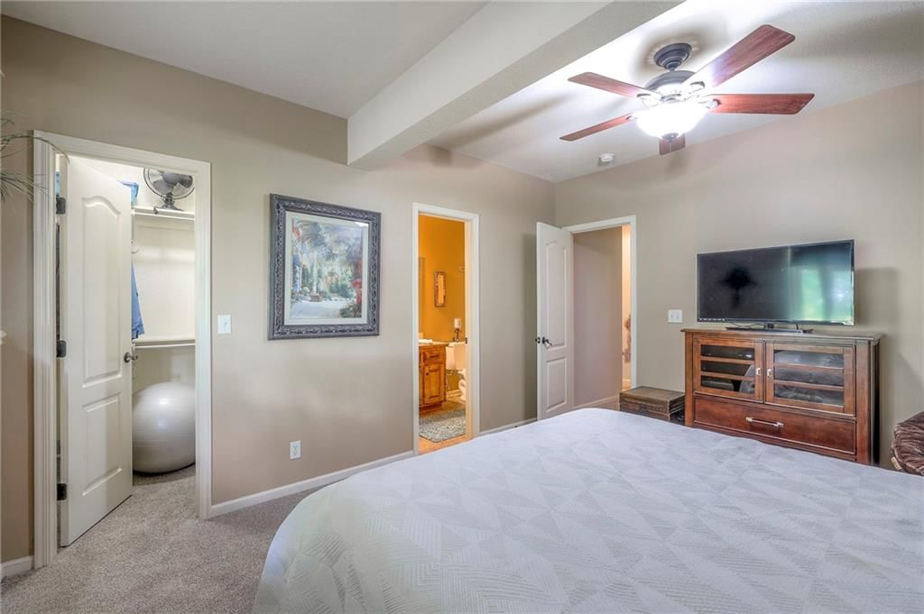913 Birchwood Drive — photo 56
