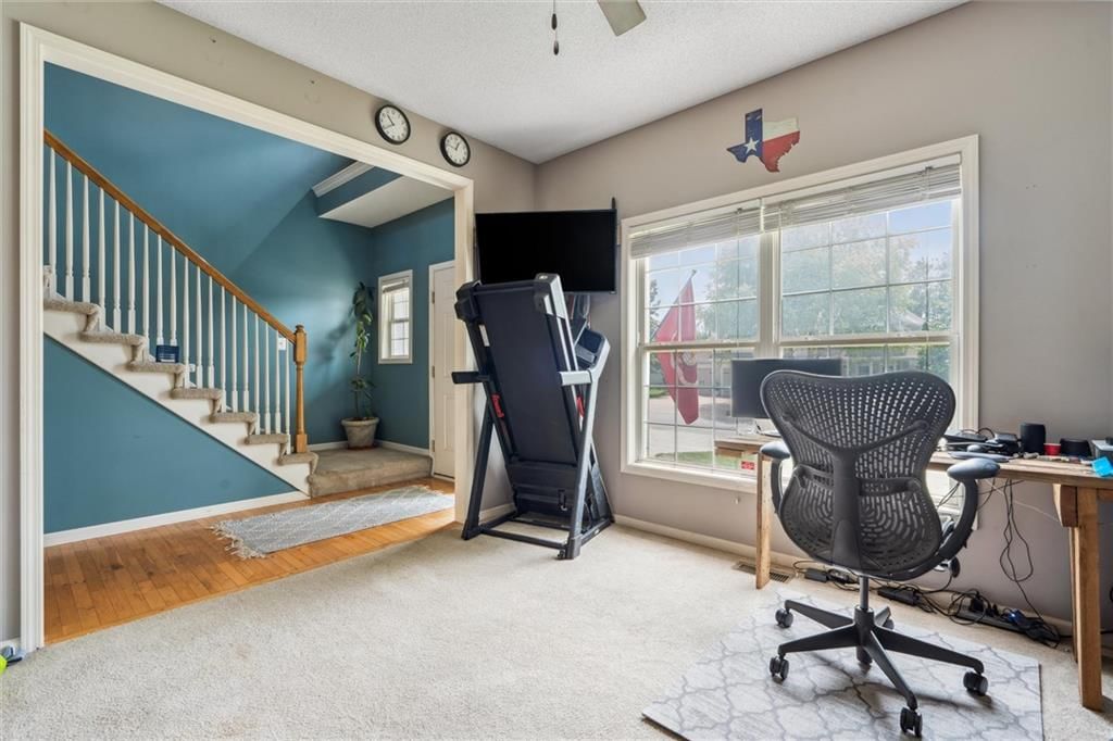 2436 SW Current Lane — photo 5