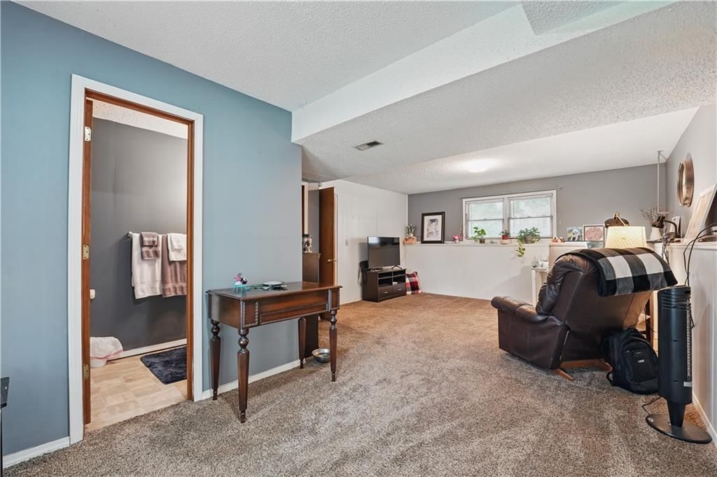 1453 Madison Street — photo 11