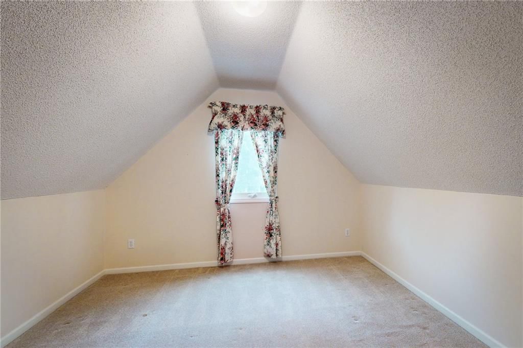 1404 NE Piedmont Drive — photo 25