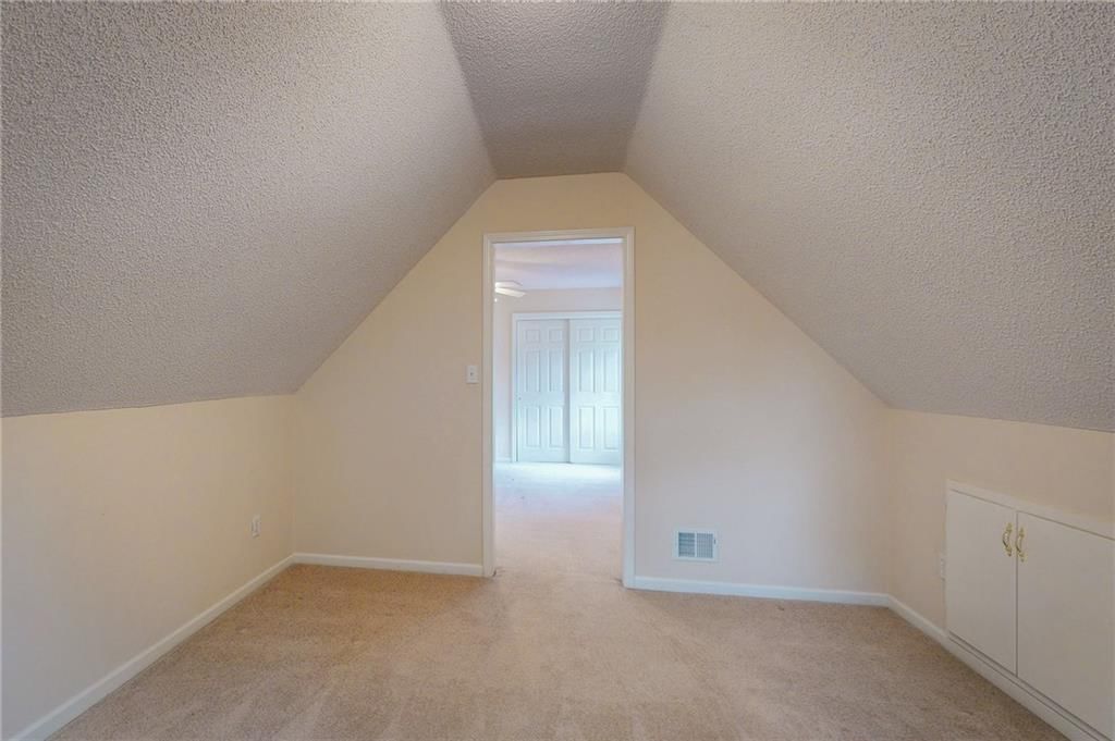 1404 NE Piedmont Drive — photo 26