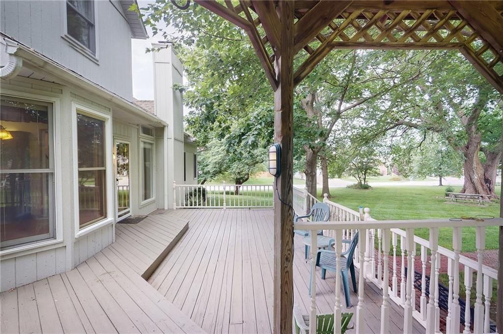 1404 NE Piedmont Drive — photo 36