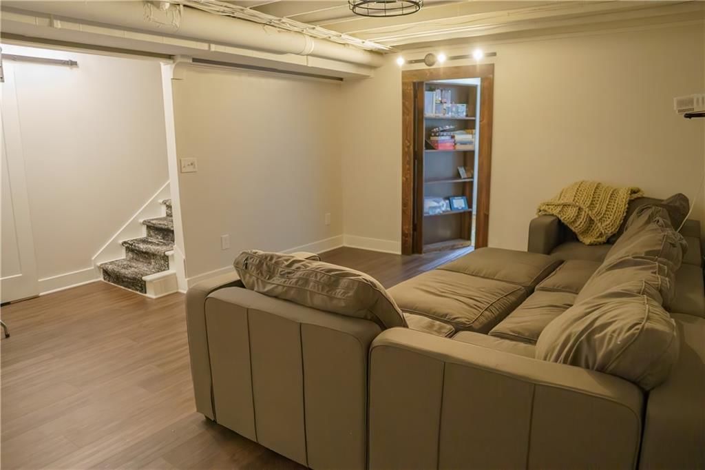 25700 E 32nd Street — photo 32
