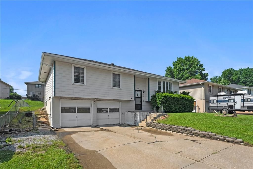 120 Highland Road — photo 2