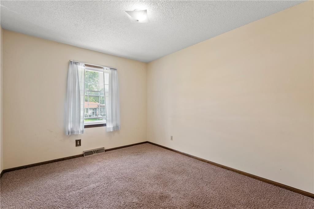 120 Highland Road — photo 17