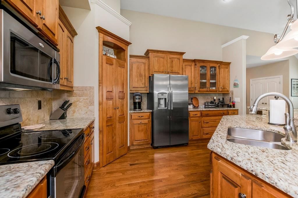 3824 NW Chapman Drive — photo 13