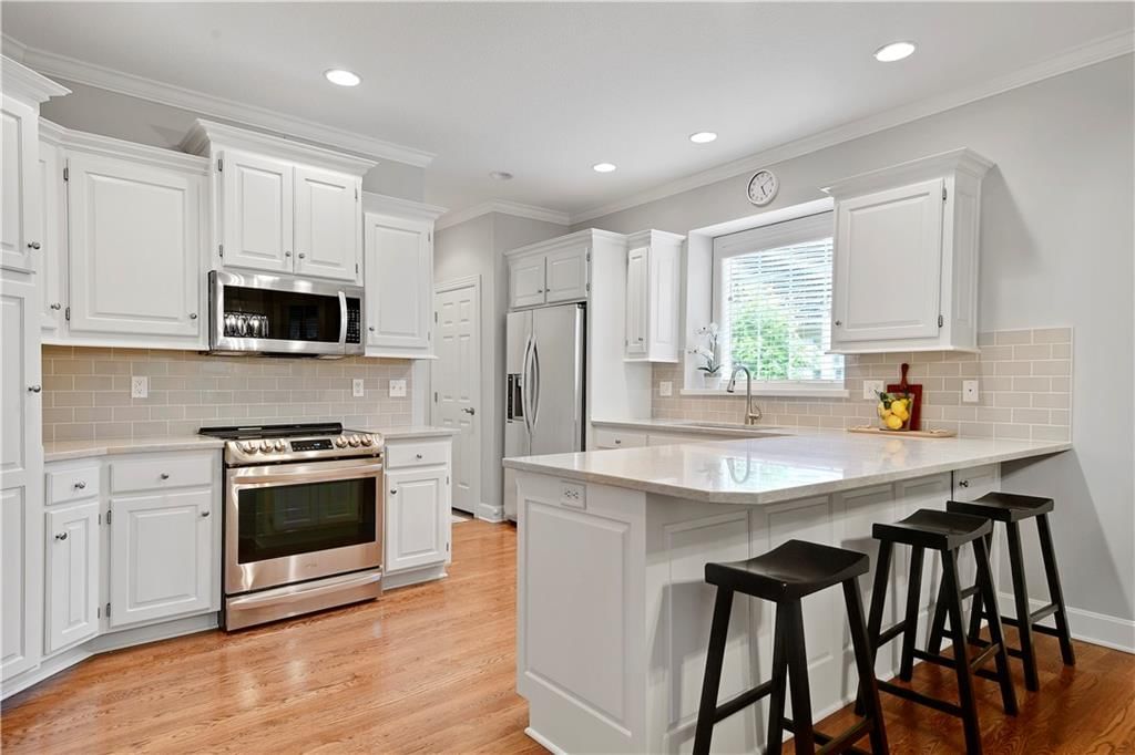 11730 W 143 Terrace — photo 16