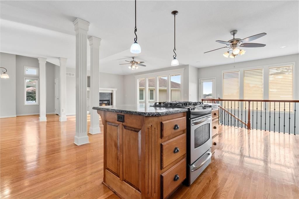 2028 Greenfield N/A — photo 25