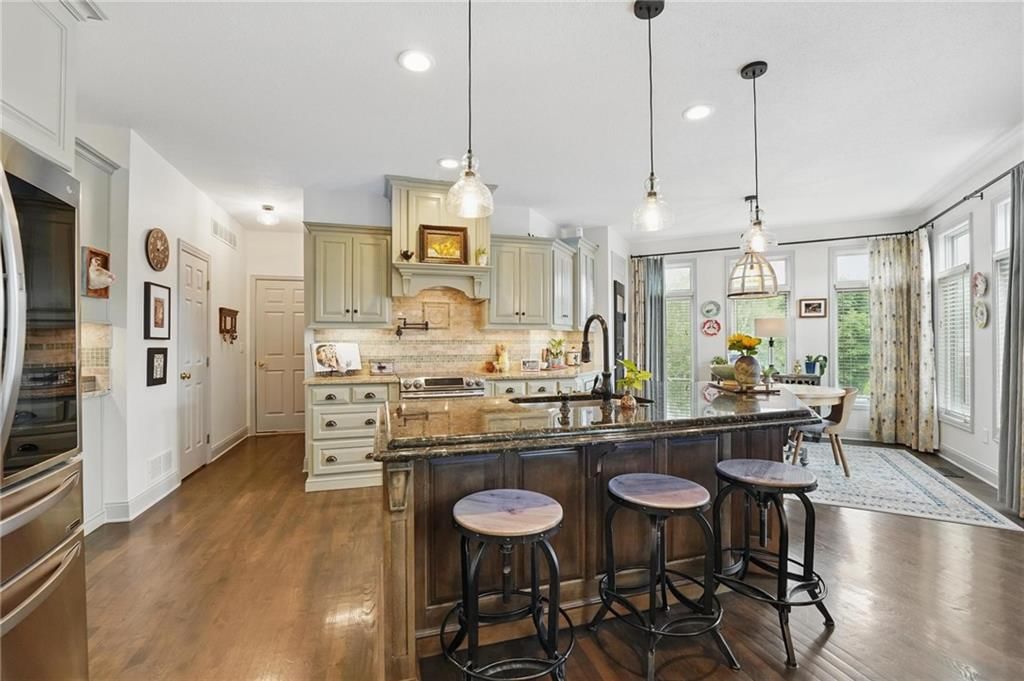 7912 NW Birch Lane — photo 11