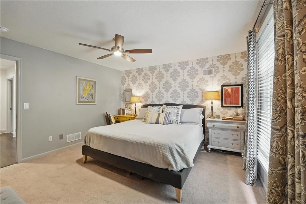 7912 NW Birch Lane — photo 32