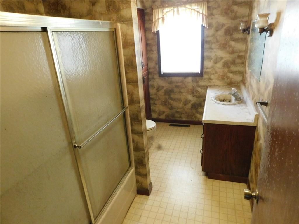 604 S Center Street — photo 9