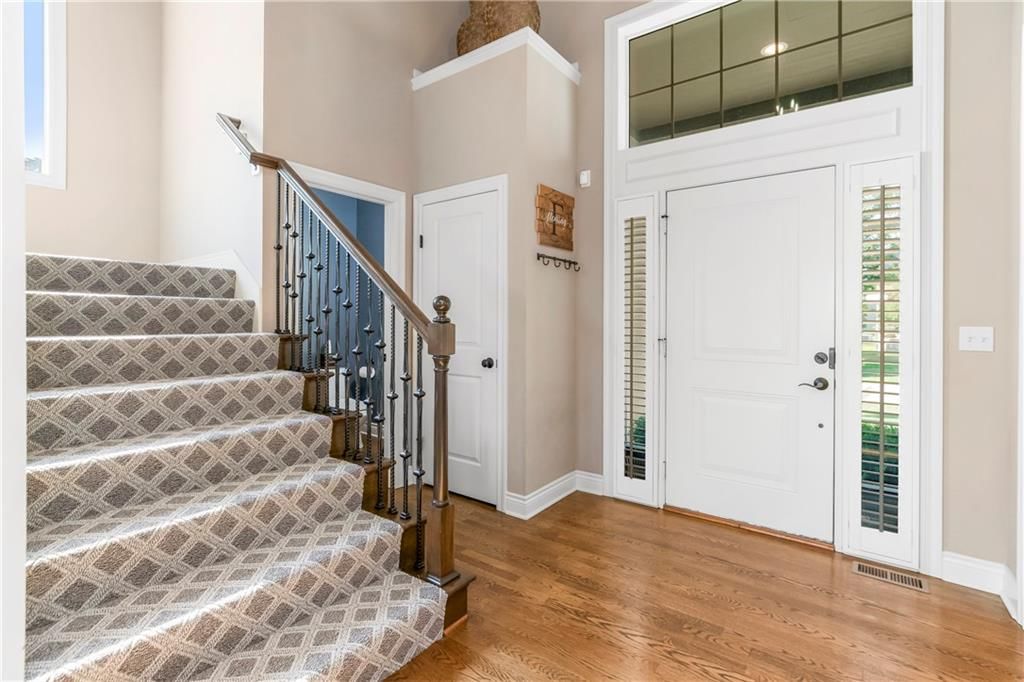 21222 W 46th Terrace — photo 4