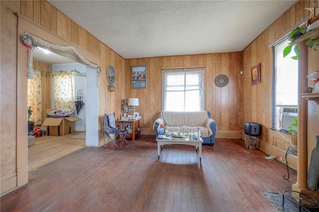 2624 Montgall Avenue — photo 7