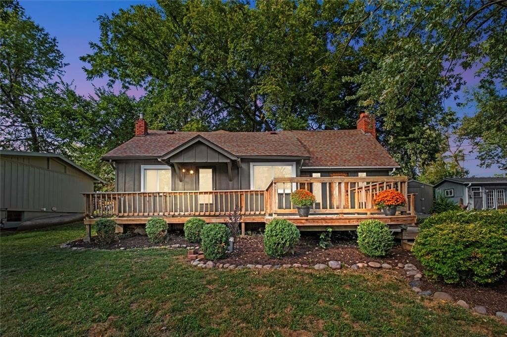 70 DOCKSIDE Drive — photo 2