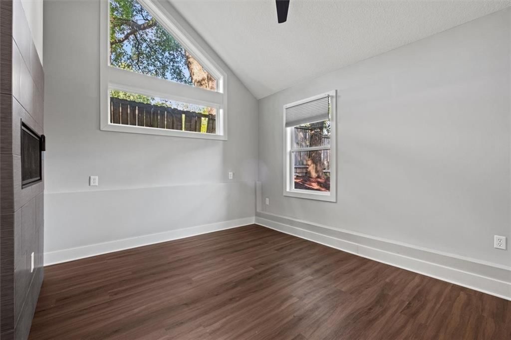 70 DOCKSIDE Drive — photo 21