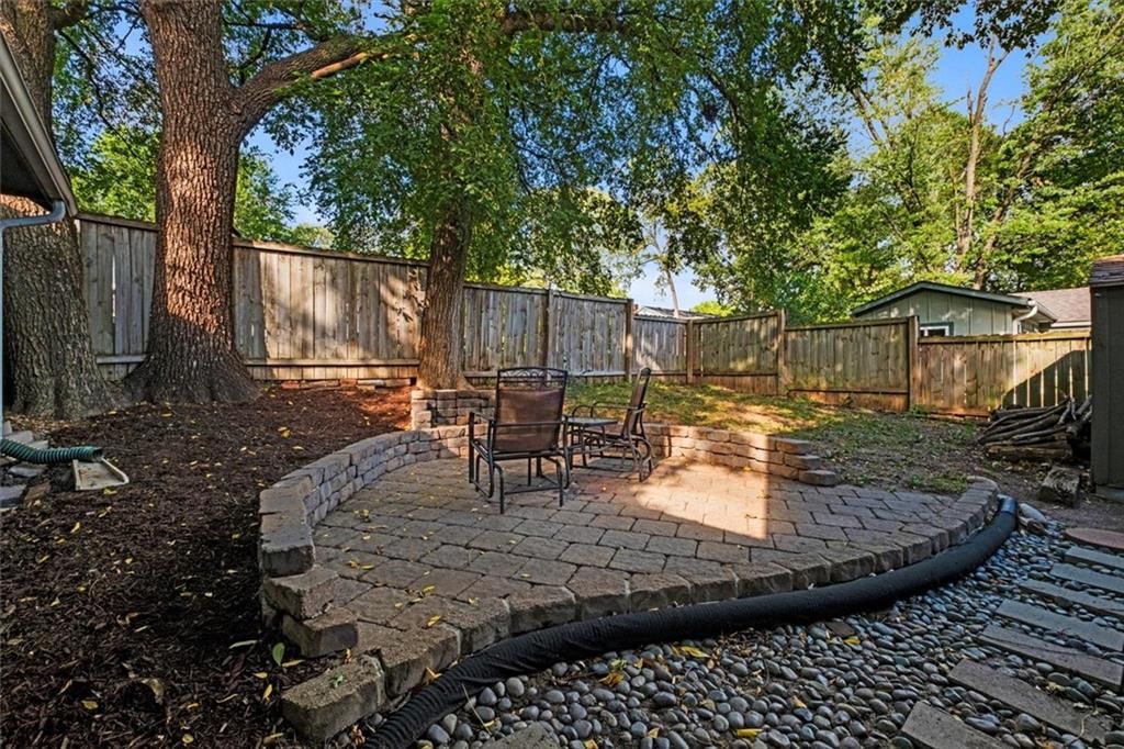 70 DOCKSIDE Drive — photo 34