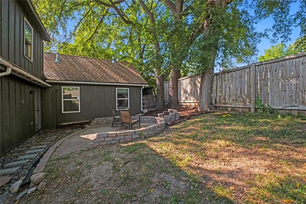 70 DOCKSIDE Drive — photo 38