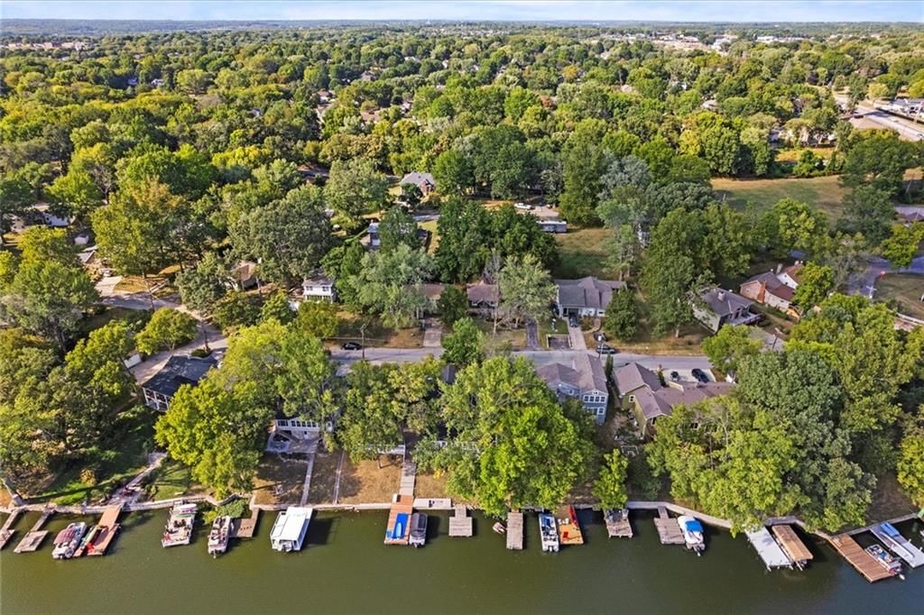 70 DOCKSIDE Drive — photo 43