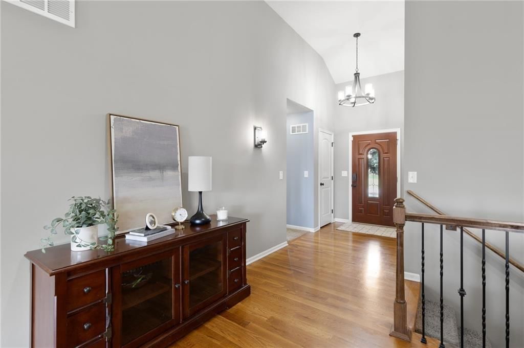 16910 Juniper Drive — photo 4