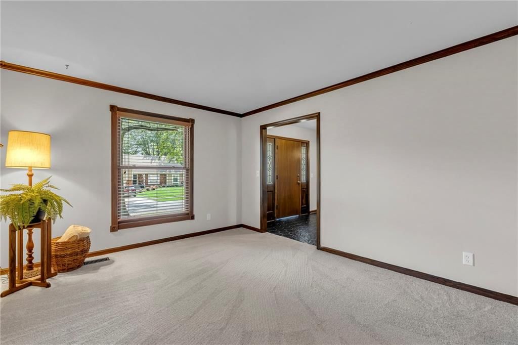 10124 HALSEY Street — photo 19