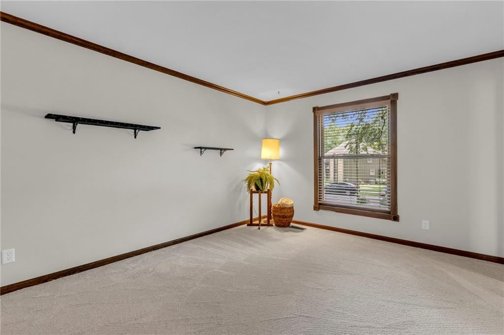 10124 HALSEY Street — photo 20