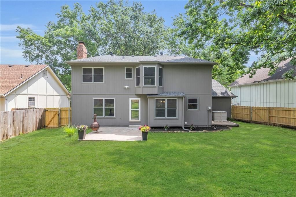 10124 HALSEY Street — photo 48