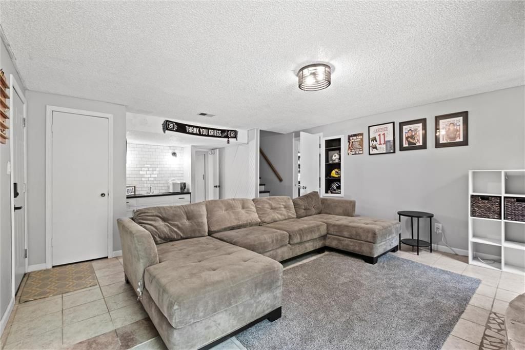 5712 NW Raintree Drive — photo 22