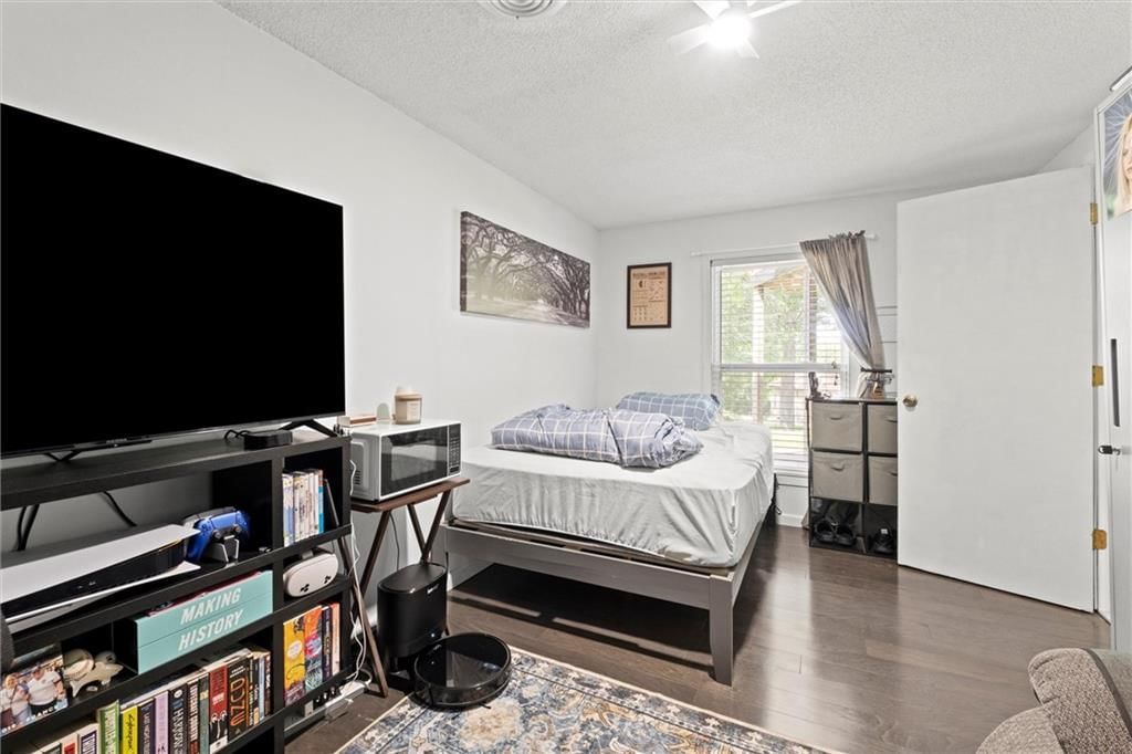 5712 NW Raintree Drive — photo 24