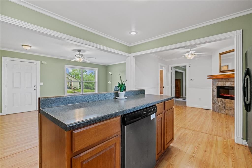 407 Salem Road — photo 13