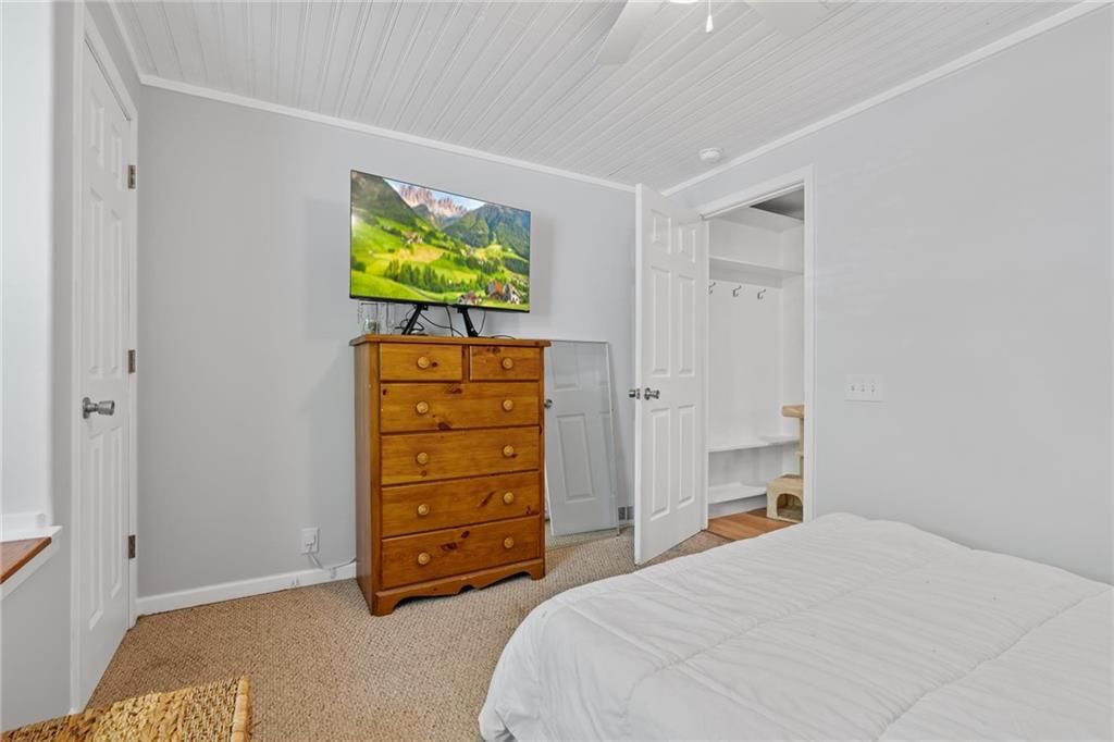 407 Salem Road — photo 17
