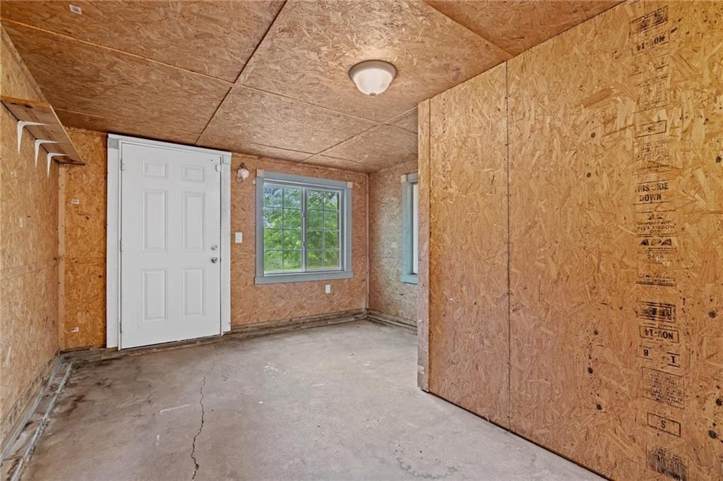 407 Salem Road — photo 33