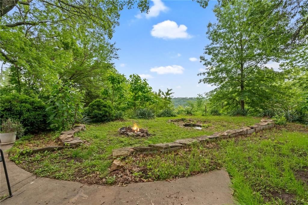 407 Salem Road — photo 35