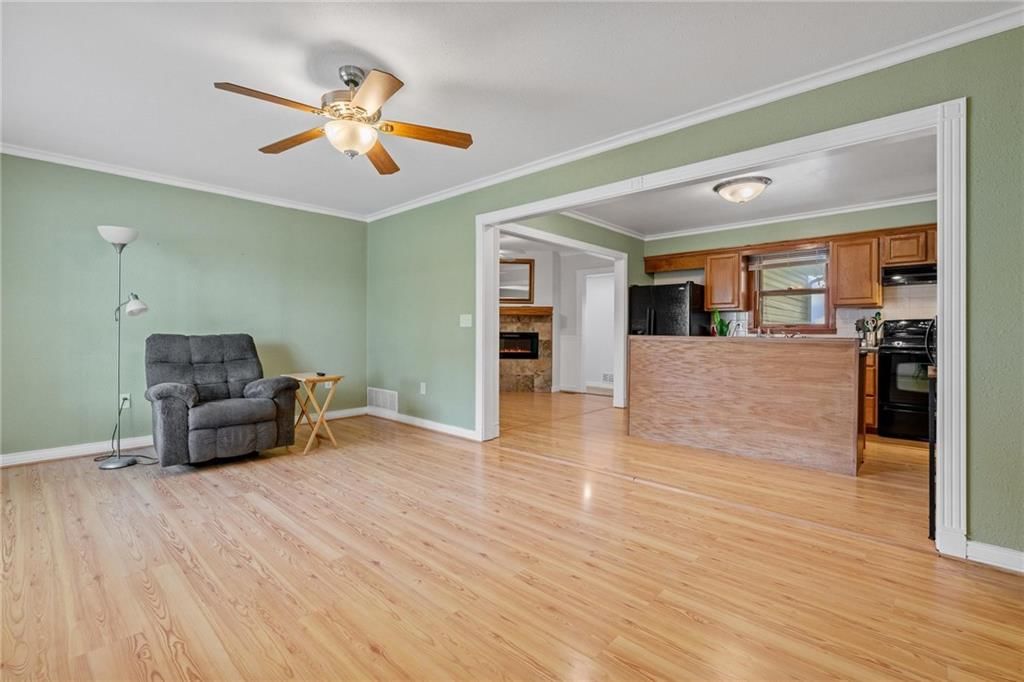 407 Salem Road — photo 7