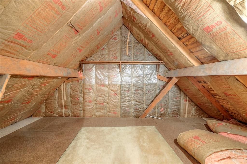 324 N PERSIMMON Drive — photo 30