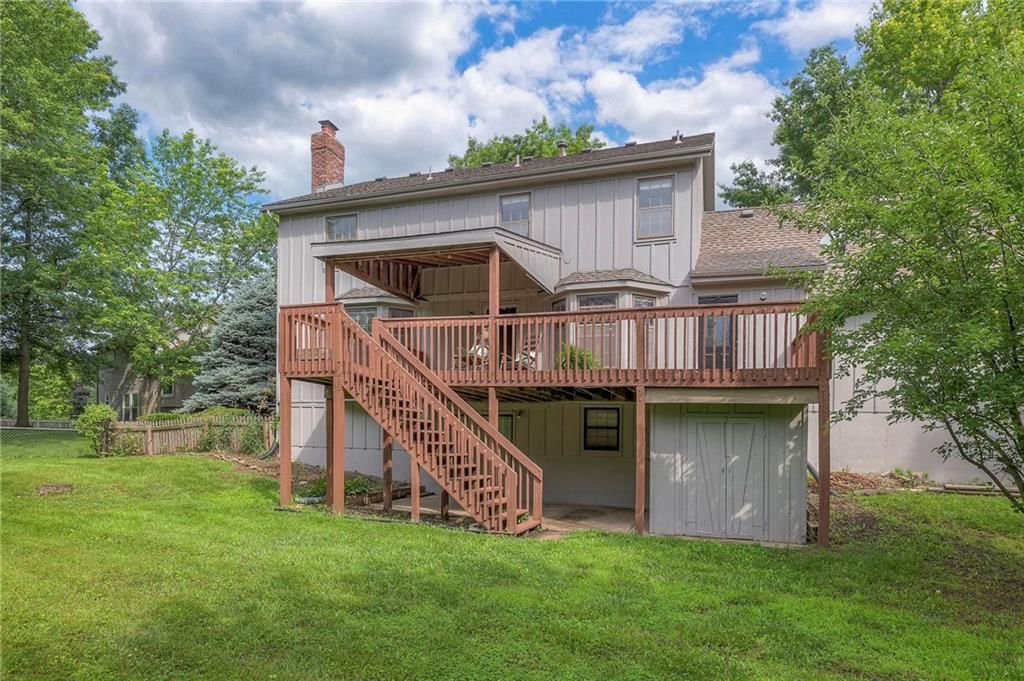 324 N PERSIMMON Drive — photo 38