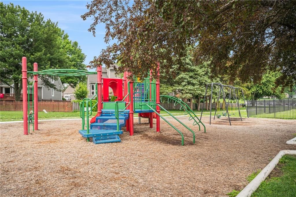 3920 SW Hidden Cove Drive — photo 44