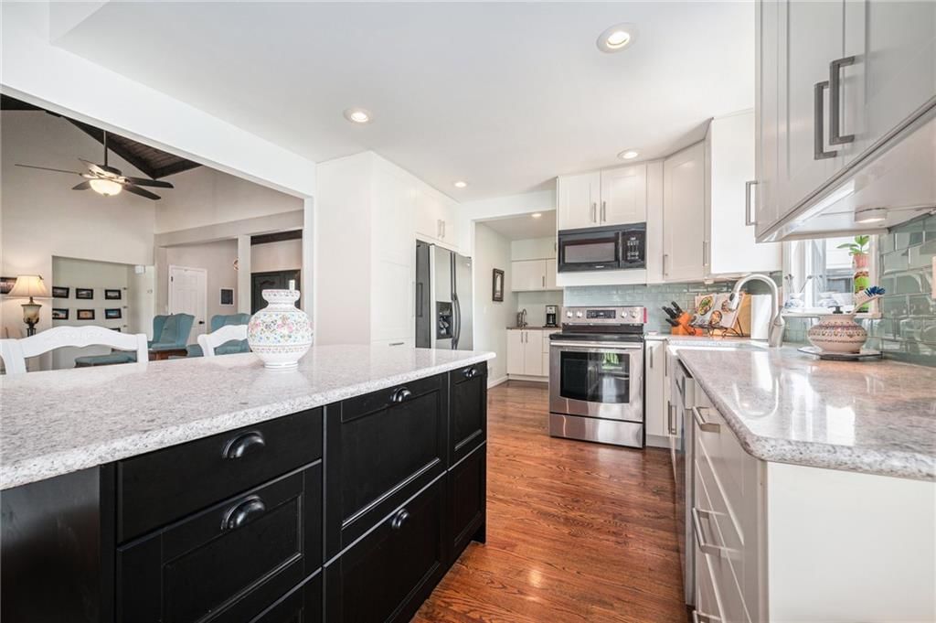 3920 SW Hidden Cove Drive — photo 8