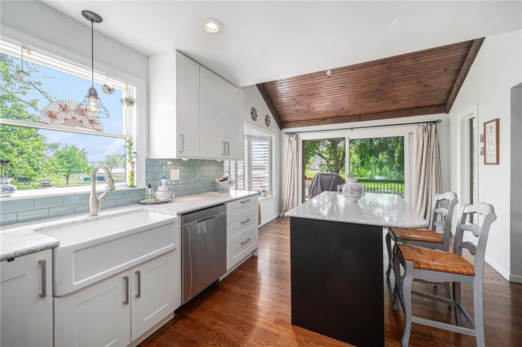 3920 SW Hidden Cove Drive — photo 9