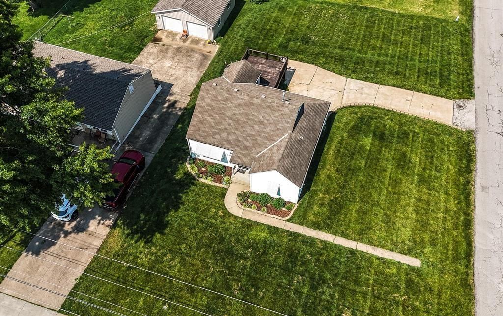 4660 NE Antioch Road — photo 27