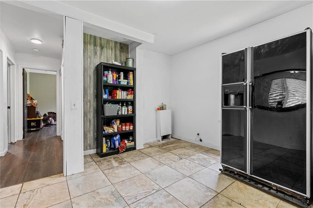 124 S Doniphan Street — photo 12