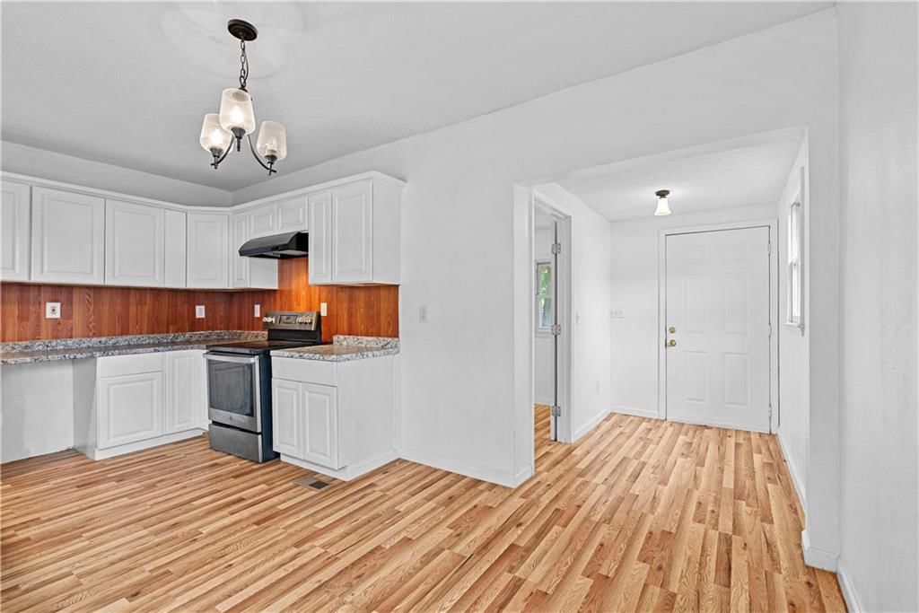 812 Tenny Avenue — photo 12